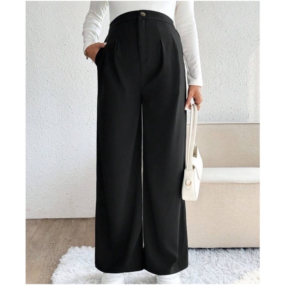 Maternity Black Tailored Pockets Wide Leg Pants - Picture 2 of 7